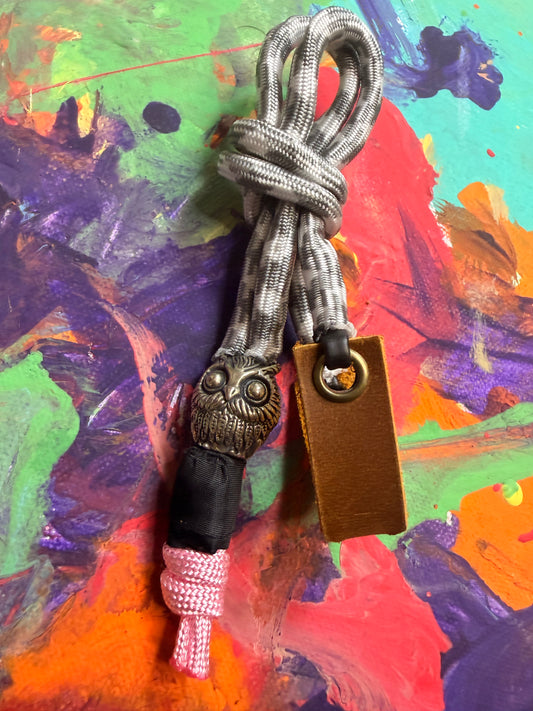 Gray & White Paracord EDC - Frameless Slingshot w/ Owl Charm - Genuine Leather