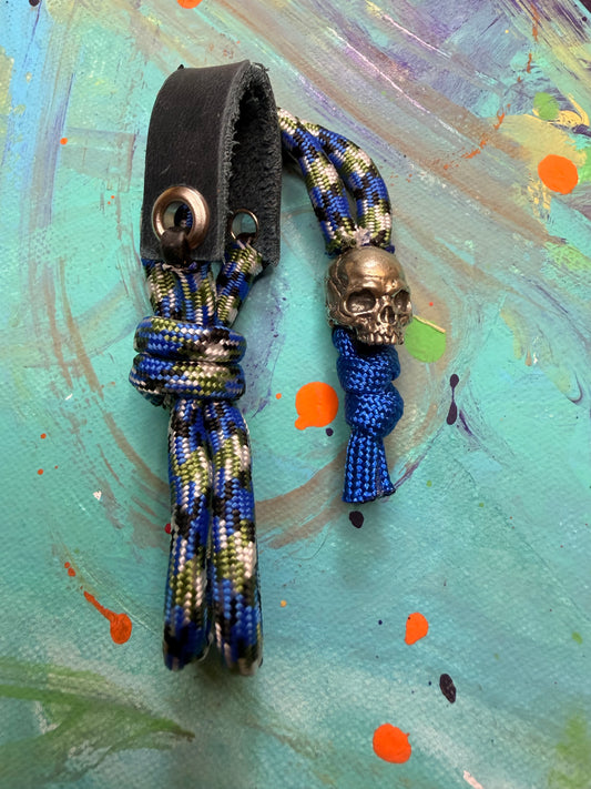 Blue & Green Paracord EDC - Frameless Slingshot w/ jawless Skull Charm - Blue Leather