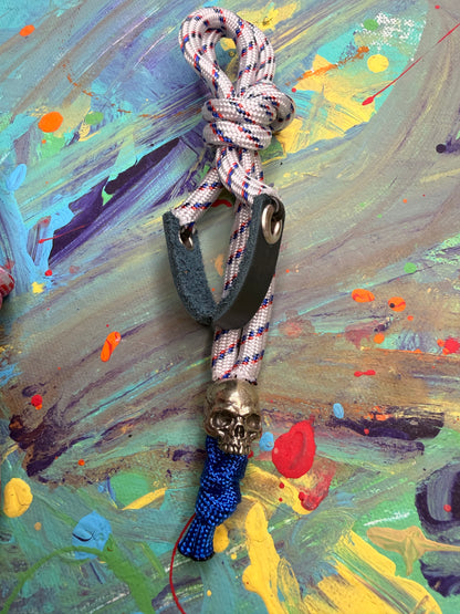 Red White & Blue Paracord EDC - Frameless Slingshot w/ jawless Skull Charm - Blue Leather