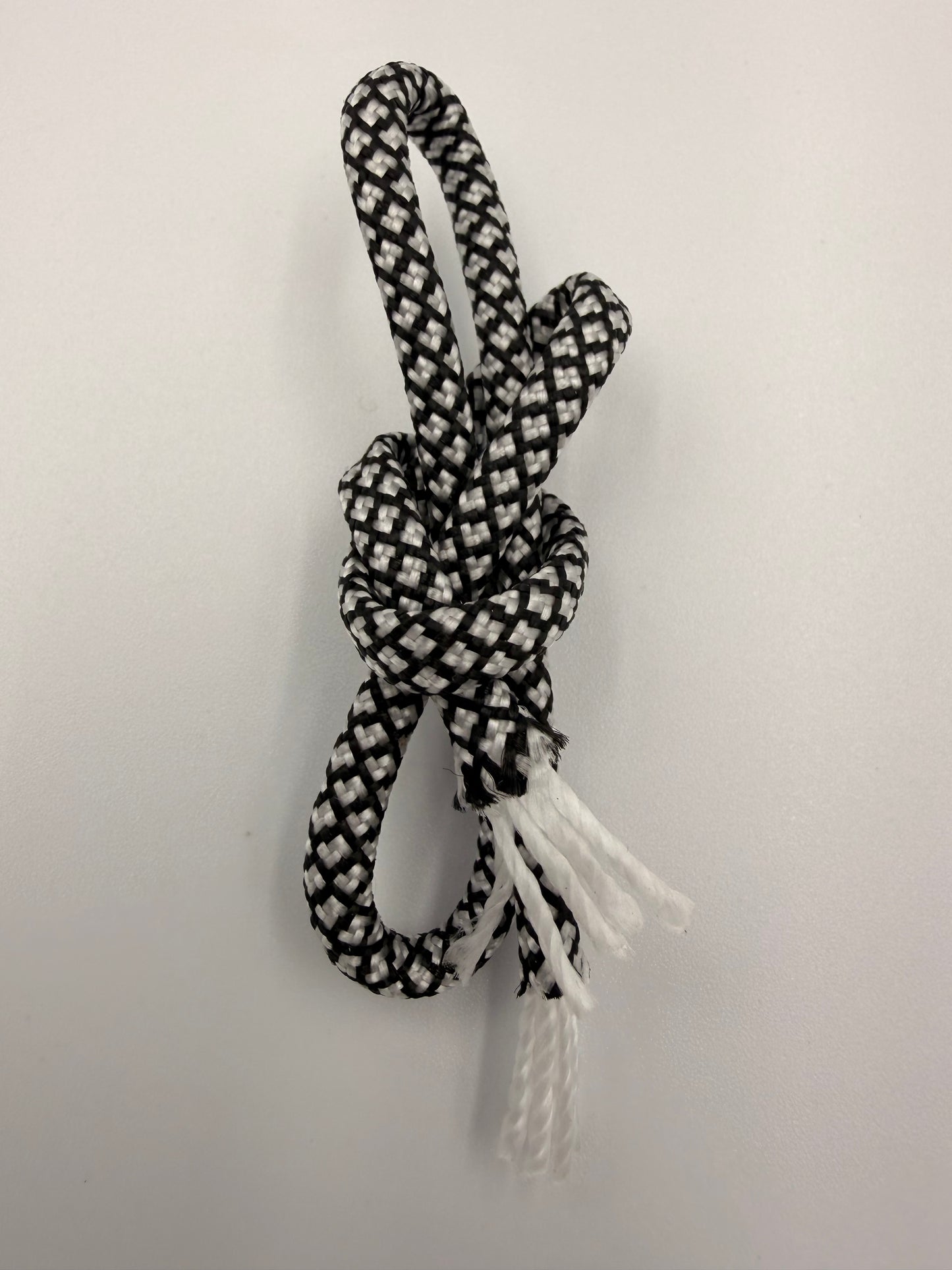 Black & Gray Paracord EDC - Frameless Slingshot w/ Large Warriors Head - Black Leather