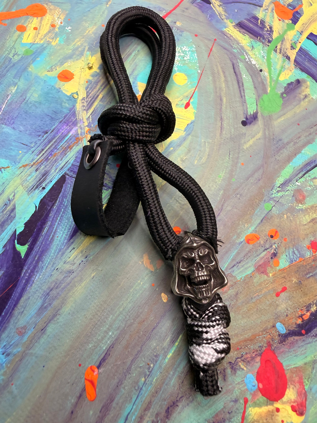 **Alex Custom** Black Paracord EDC - Frameless Slingshot w/ Skeletor Charm- Black Leather