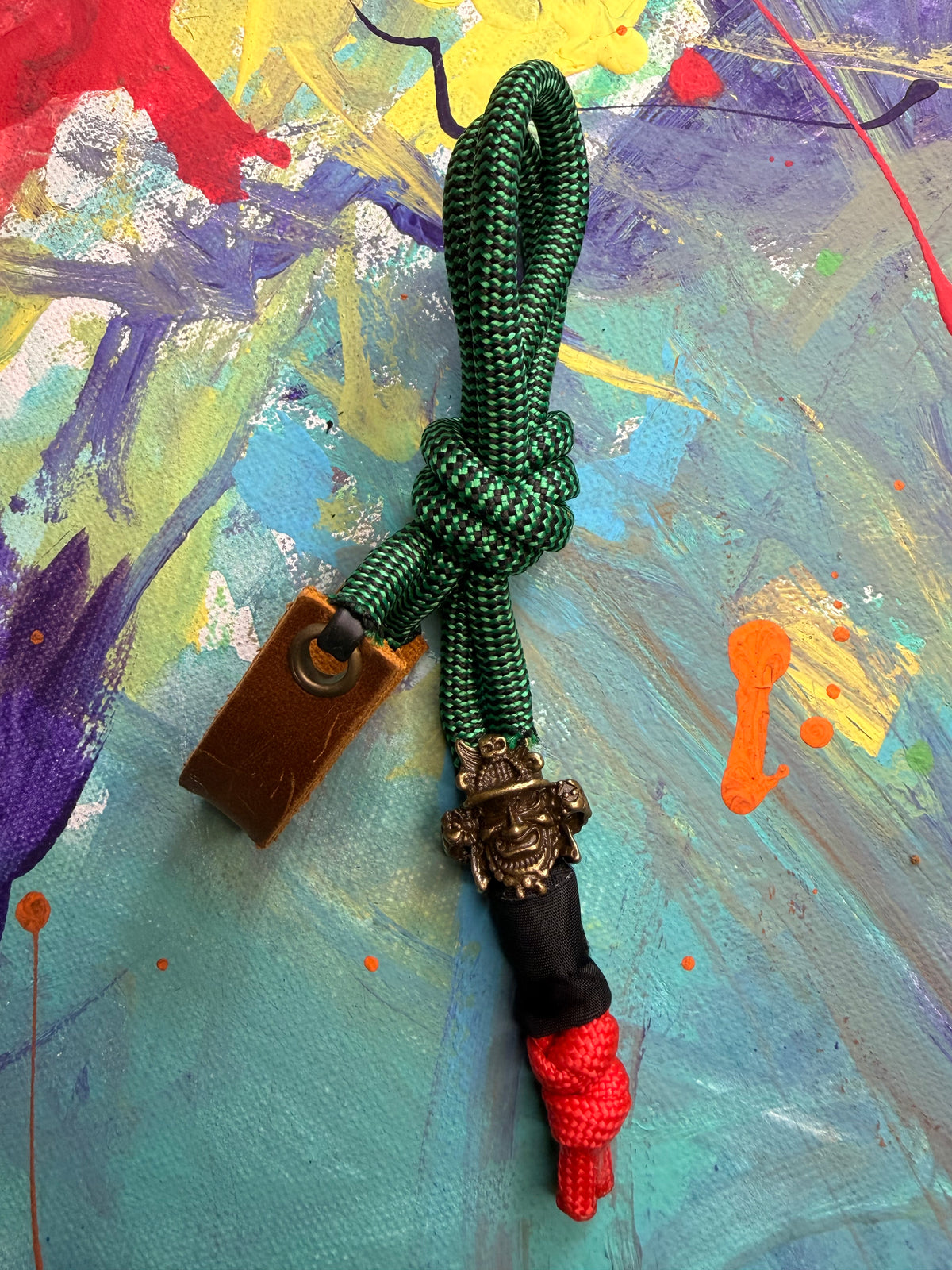 Green & Red Paracord EDC - Frameless Slingshot Warrior Charm - Genuine Leather