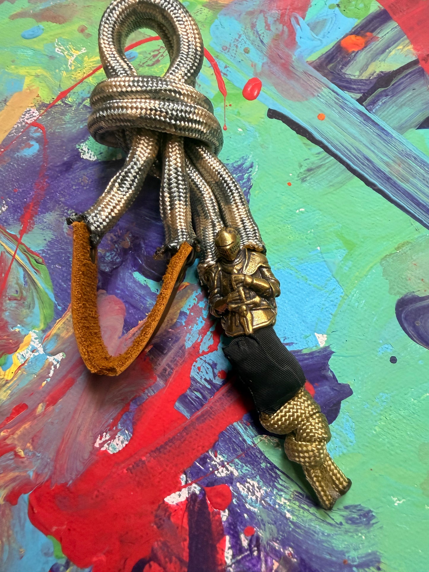 Cream & Gray Paracord EDC - Frameless Slingshot w/ Knight Charm - Genuine Leather