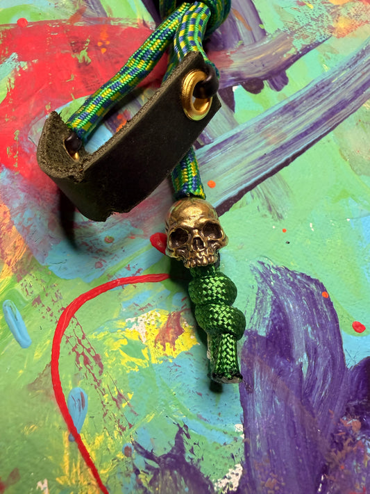 Green & Blue Paracord EDC - Frameless Slingshot w/ Jawless Skull Charm - Green Leather