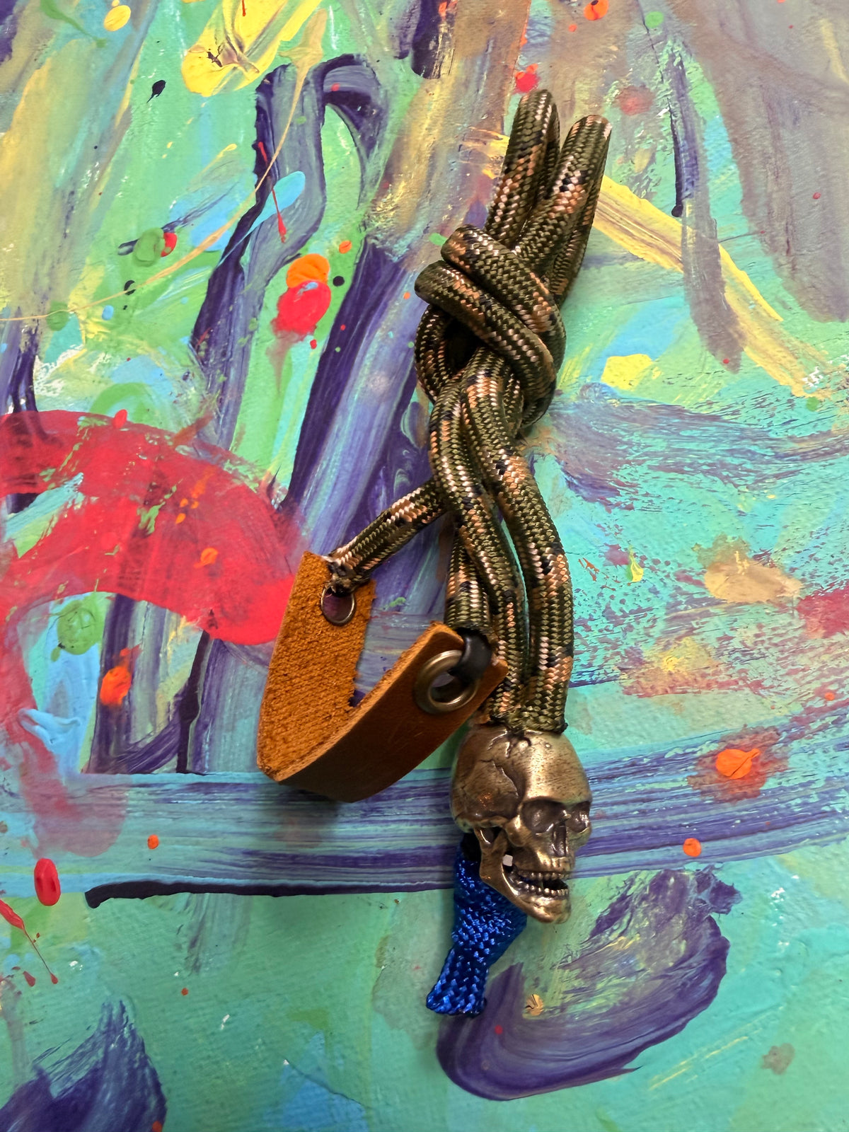 **Paul Custom** Green Camo & Blue Paracord EDC - Frameless Slingshot w/ Skull Charm - Genuine Leather