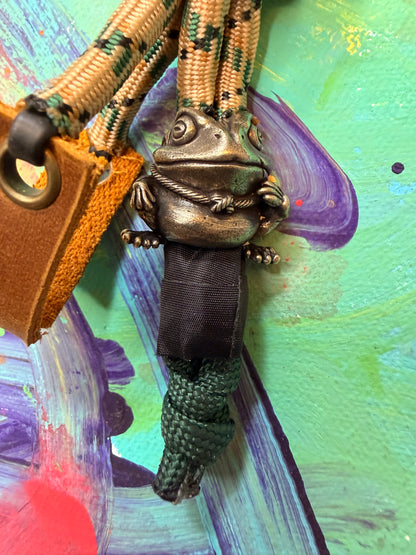 Tan & Green Paracord EDC - Frameless Slingshot w/ Frog Charm - Genuine Leather